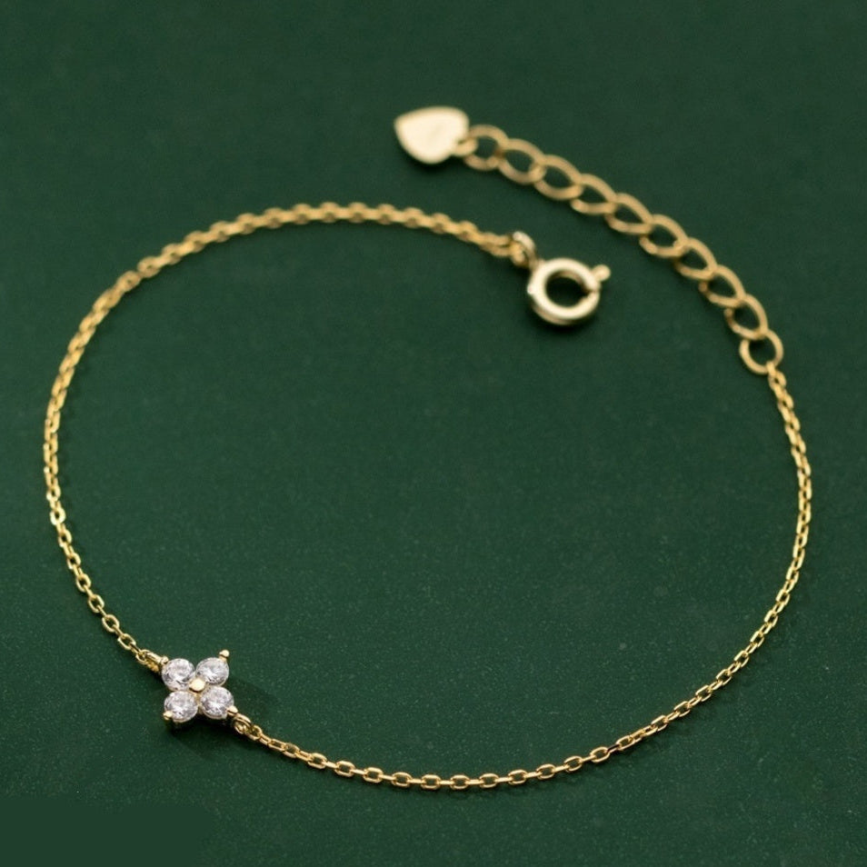 Diamond Clover Armband